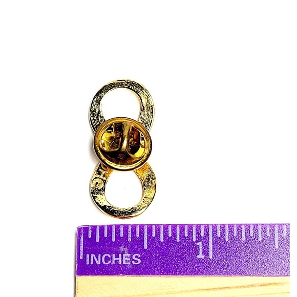 HATTIE CARNEGIE Infinity Brooch Gold GP Green Rhinestone PIN VALENTINE PRISTINE! - Picture 7 of 8
